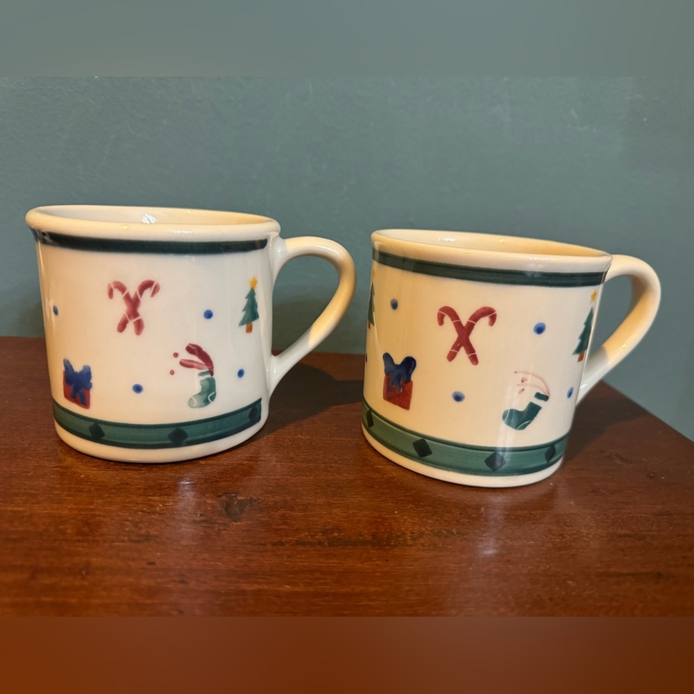 Pair of Vintage Hartstone USA Christmas Holiday Stockings Trees Candy Canes Mugs